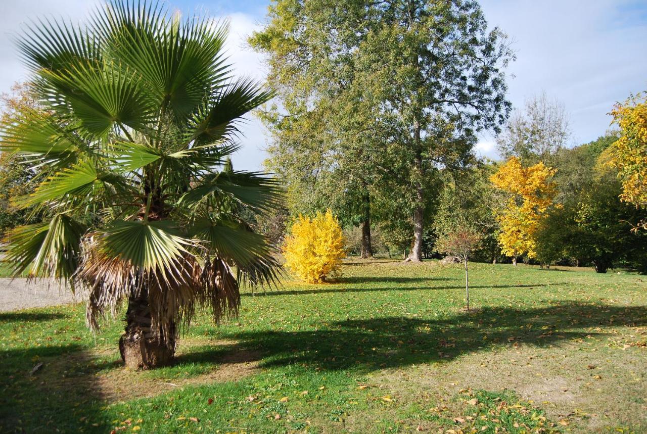 Domaine La Bastide Bed & Breakfast Cleyrac ภายนอก รูปภาพ